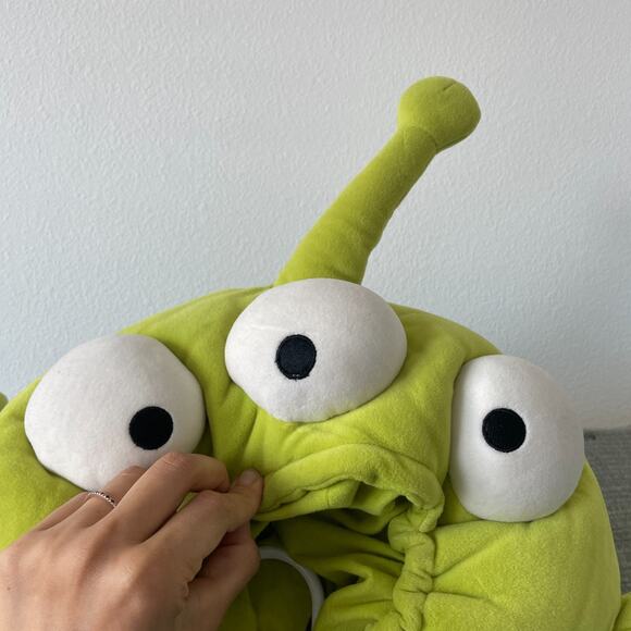 Disney Catalog Halloween Costume Kids 2T Pixar Toy Story Pizza Planet Alien - Picture 6 of 9